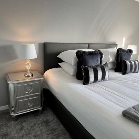 Modern & Spacious 2 Bed Merchant City Apart-High St Glasgow Kültér fotó