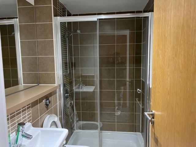 Modern & Spacious 2 Bed Merchant City Apart-High St Glasgow Kültér fotó